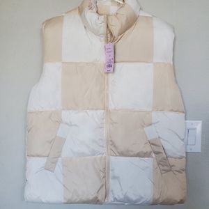 Wild Fable Women's Puffer Beige Vest